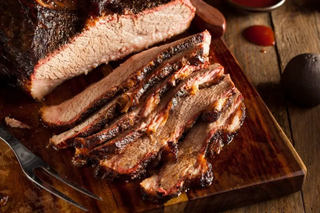 Sliced vs Chopped Brisket - How to Do It and How They're Used