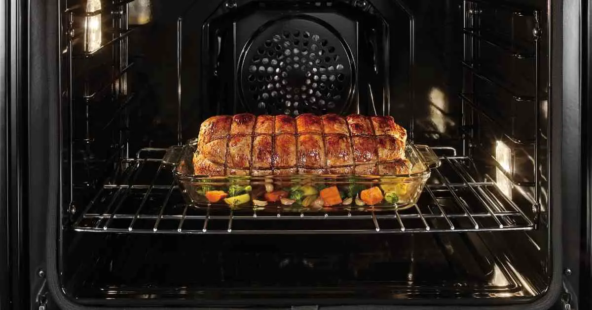 showing difference between grill and roast